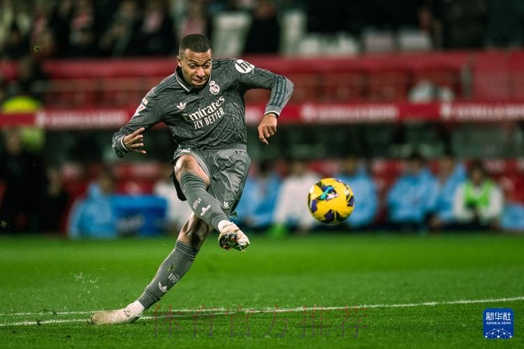 西甲-皇马2-1马洛卡 维尼修斯建功姆巴佩双响被吹 西甲-皇马2-1马洛卡 维尼修斯建功姆巴佩双响被吹